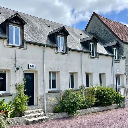 Gite Gold - La Ferme Delaunay Saint-Come-du-Mont Esterno foto